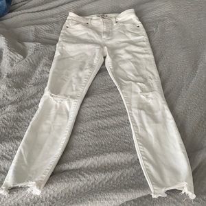 White, high waisted jeans